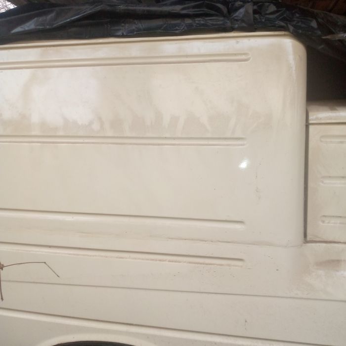 Продам Иж 2715(пирог) по запчастям