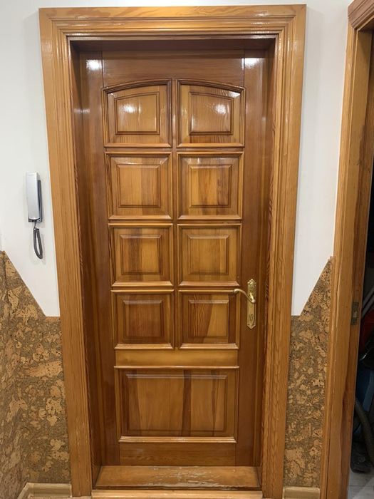 Двері вхідні і міжкімнатні