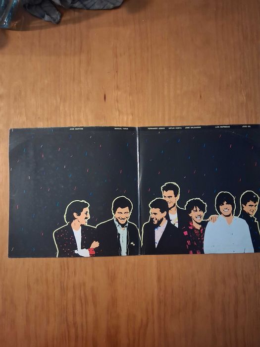 2 Albuns em vinil "Trovante" de 1984 e 1986