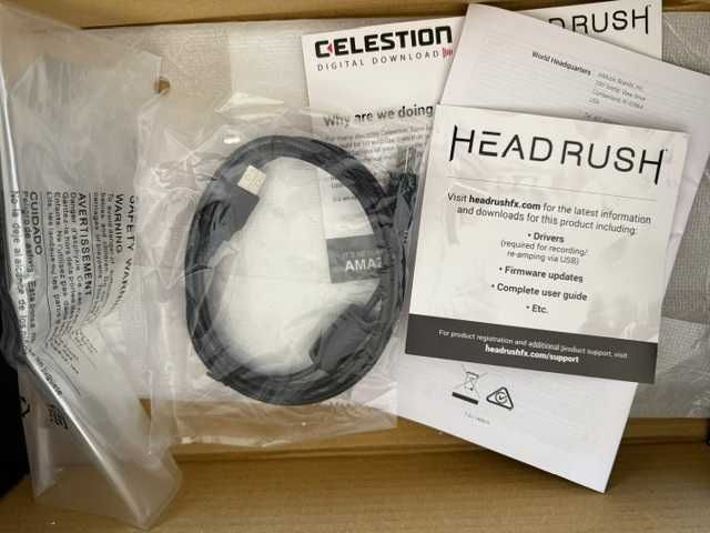 Vendo HeadRush MX5, pedaleira de efeitos e amp modeler para guitarra