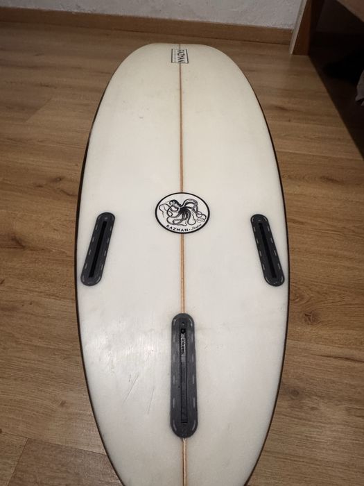 Prancha de Surf como nova Razman