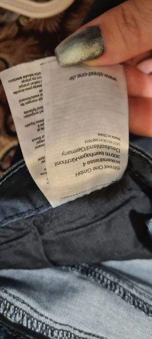 Продам спідницю джинсовую