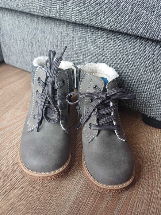 Botki dziecięce rozm 24 nowe