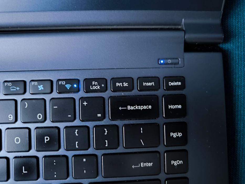 Notebook Samsung NP900X4C-A03PL i7  8GB Ram 256 GB SSD