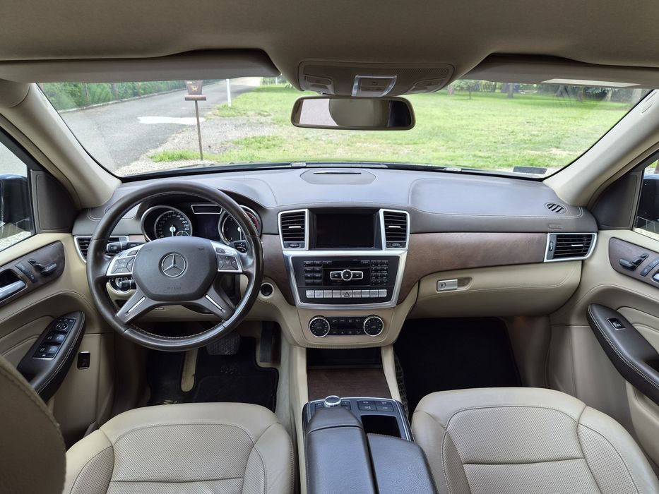 Mercedes-Benz ML 350 BlueTec 4-Matic