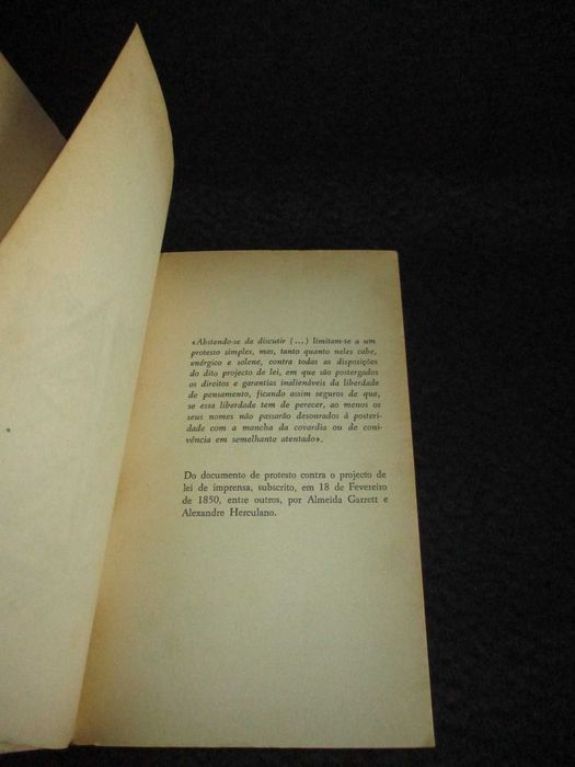 Livro Revisão da Constituição Política Sá Carneiro