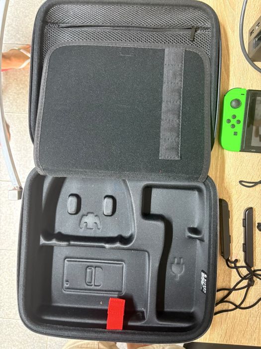 Consola Nintendo Switch 1