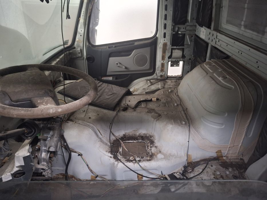 Kabina dzienna Volvo FM stan BDB Łódzkie