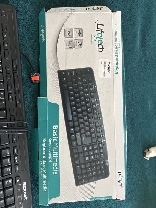 Teclado Lifetech em bom estado.
