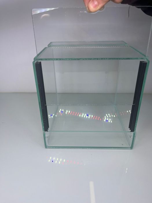 Terrarium gilotyna  25-25-25 szkło 4mm