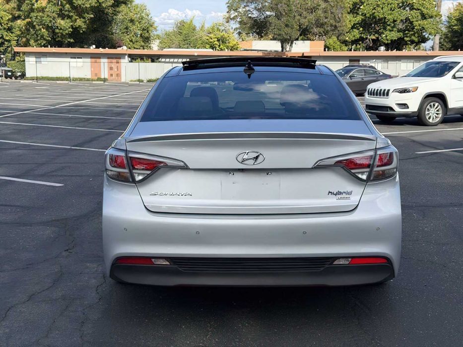 Hyundai Sonata      2017