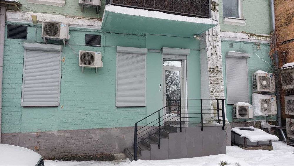 Продаж фасадного приміщення 147м2 Велика Житомирська | Володимирська