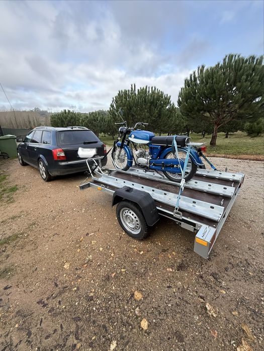 Transporte de motas ou outras coisas