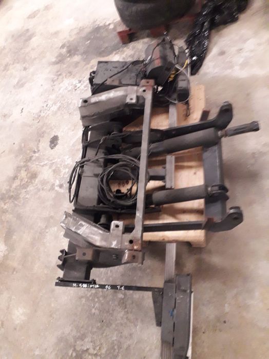Mercedes sprinter 4.6T 415 bascula DHOLLANDIA completa 2008