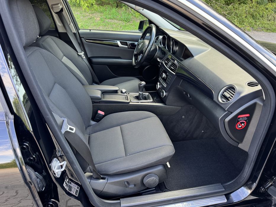 Mercedes C200 w204 2012rok