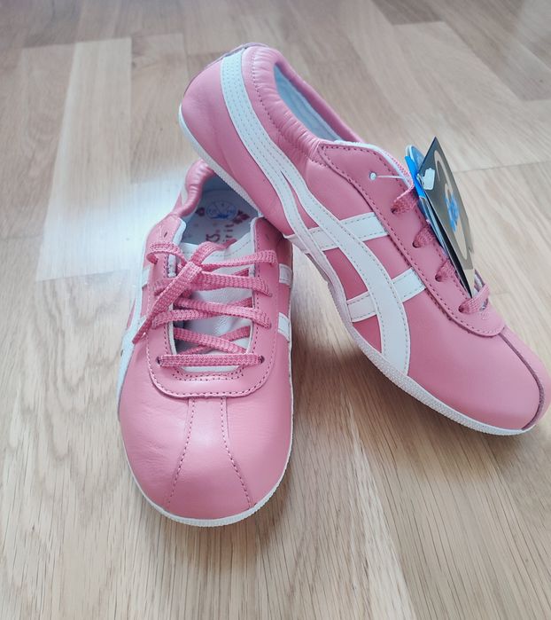 Buty sportowe / trampki Asics r. 34 - Nowe i Wygodne