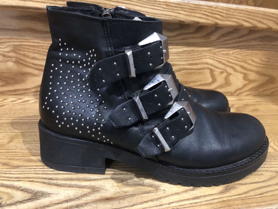 Piekne botki Venezia r.37 stan bdb