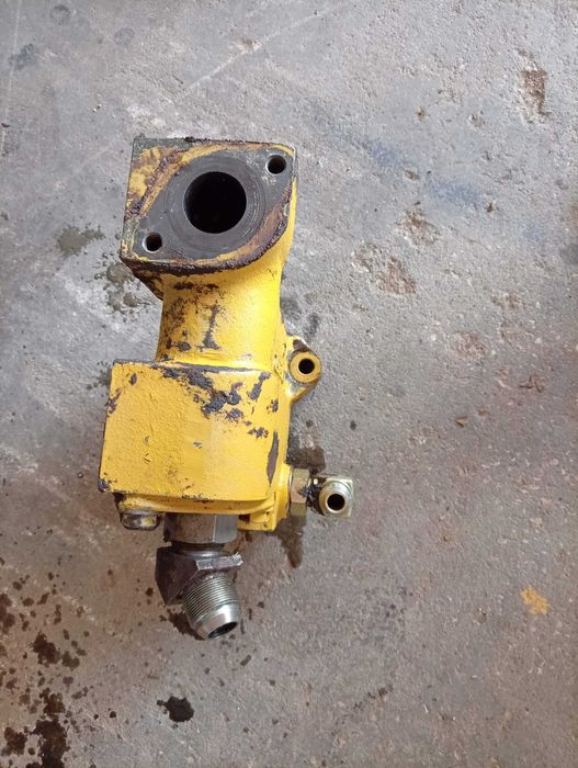 Bloco Hidráulico Komatsu 20Y-62-21572