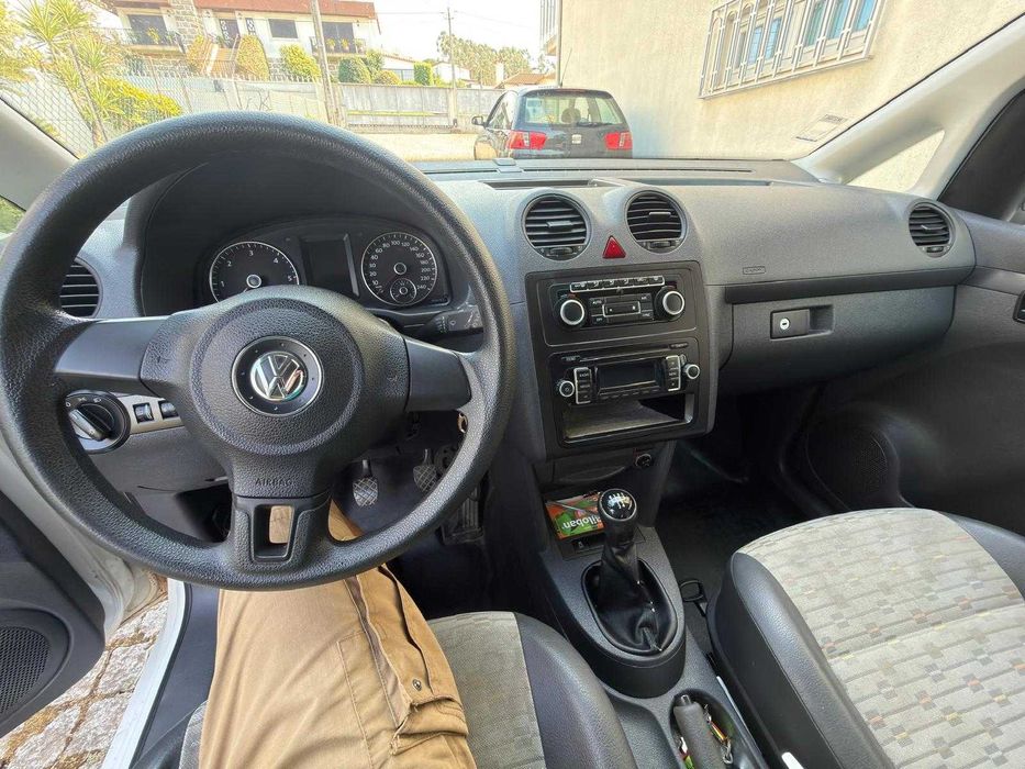 VW Caddy 1.6 TDI Como nova