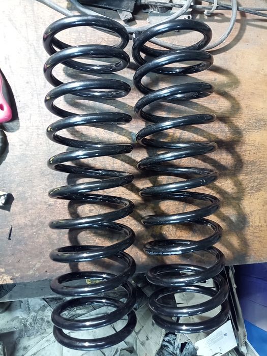 Пружины "таврия-пикап"