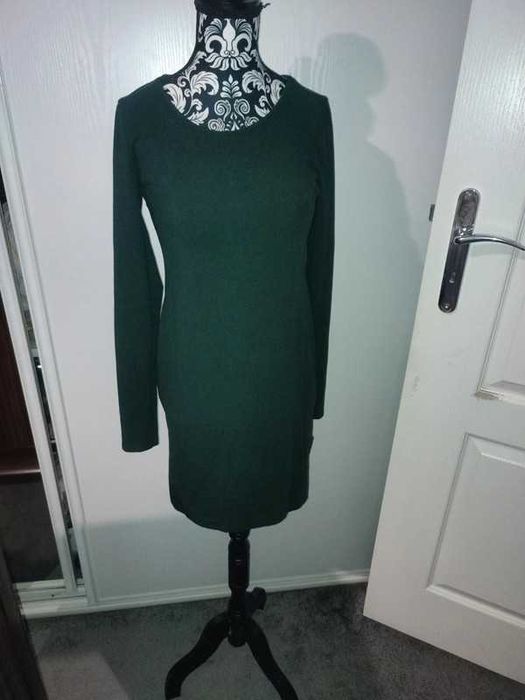 sukienka rozm.  S firmy H&M