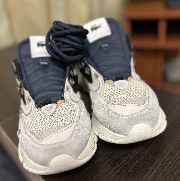 Кросівки  жіночі Lacoste L003 Neo