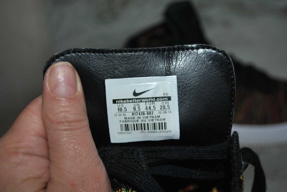 кроссовки спорт nike 44 размер