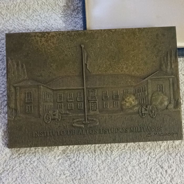 Medalhas antigas militares ver fotos sff