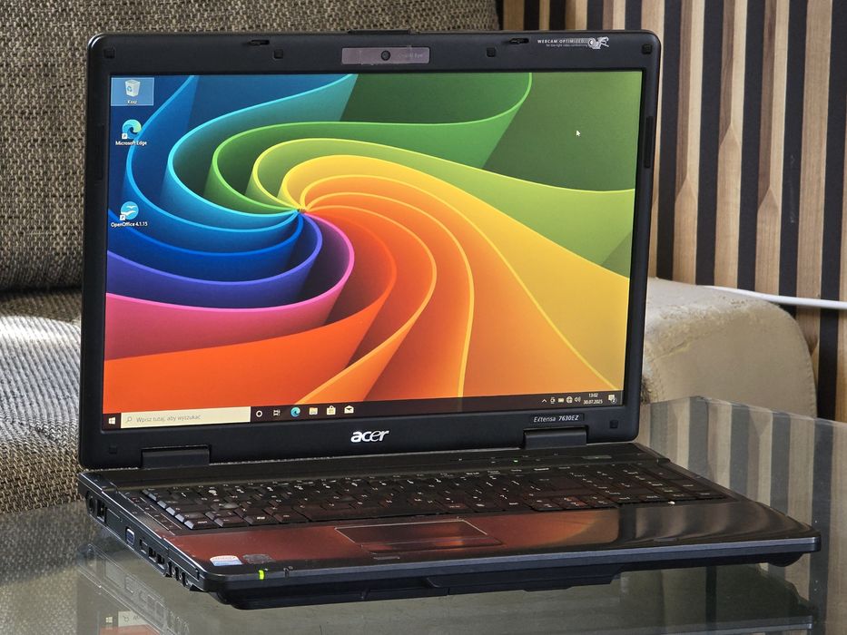 Duży Laptop Acer 17,3 Dysk SSD 4GB RAM Windows 10 Office