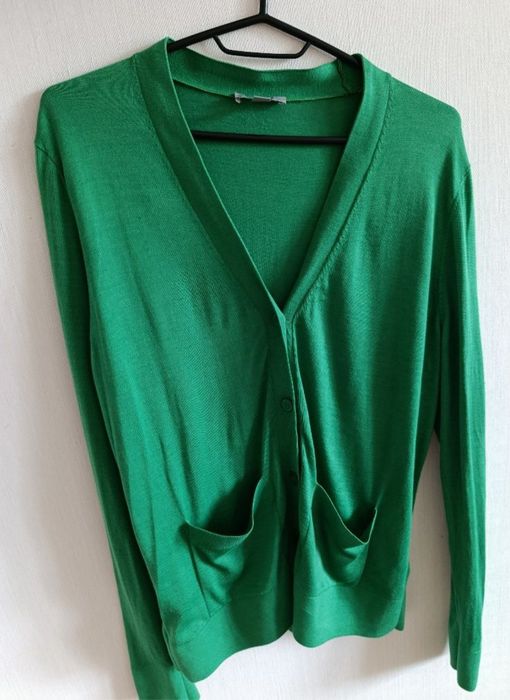 Зелений кардиган від COS із шовку