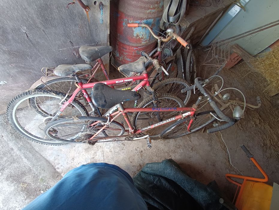 Bicicleta para recuperar incluindo 1  de quadro antigo