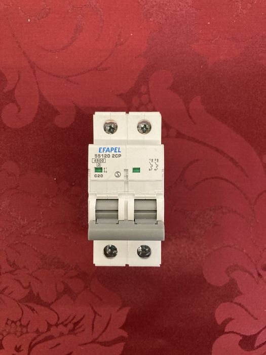 Inversor Energia Elétrica SAJ R5-4K-S2-15 c/ 4 Disjuntores