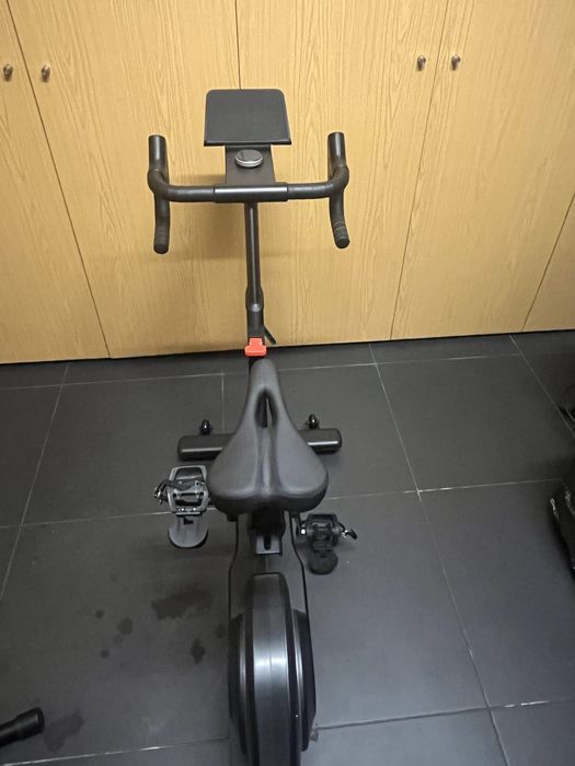 Bicicleta Smart Bike BH Arrow Connect