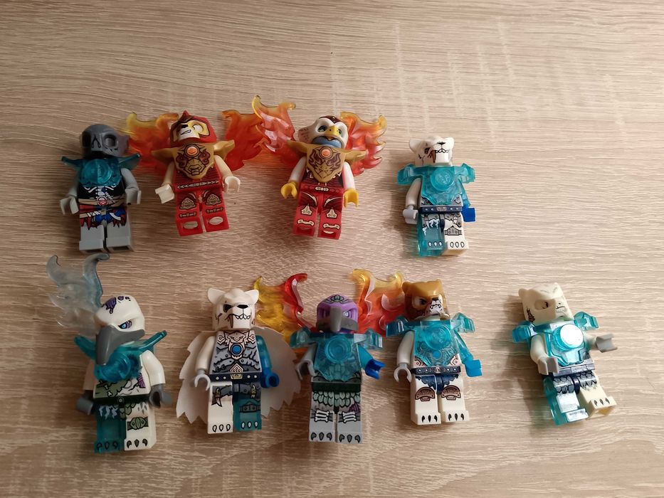 Лего фігурки різних серій