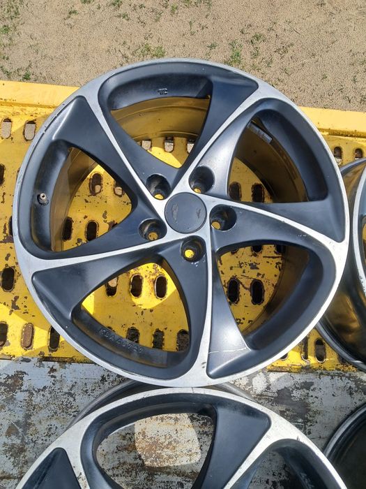 Диски R18, 5*112, ET 45, ЦО 70.