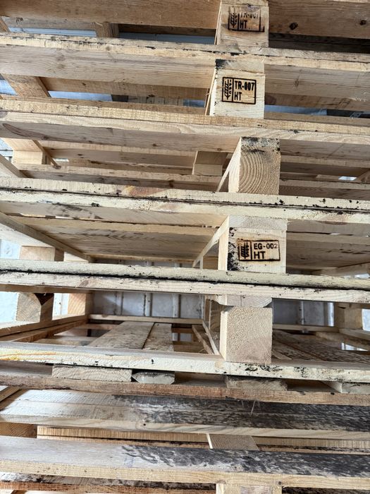 Поддоны в большом количестве продажа от 3 штук