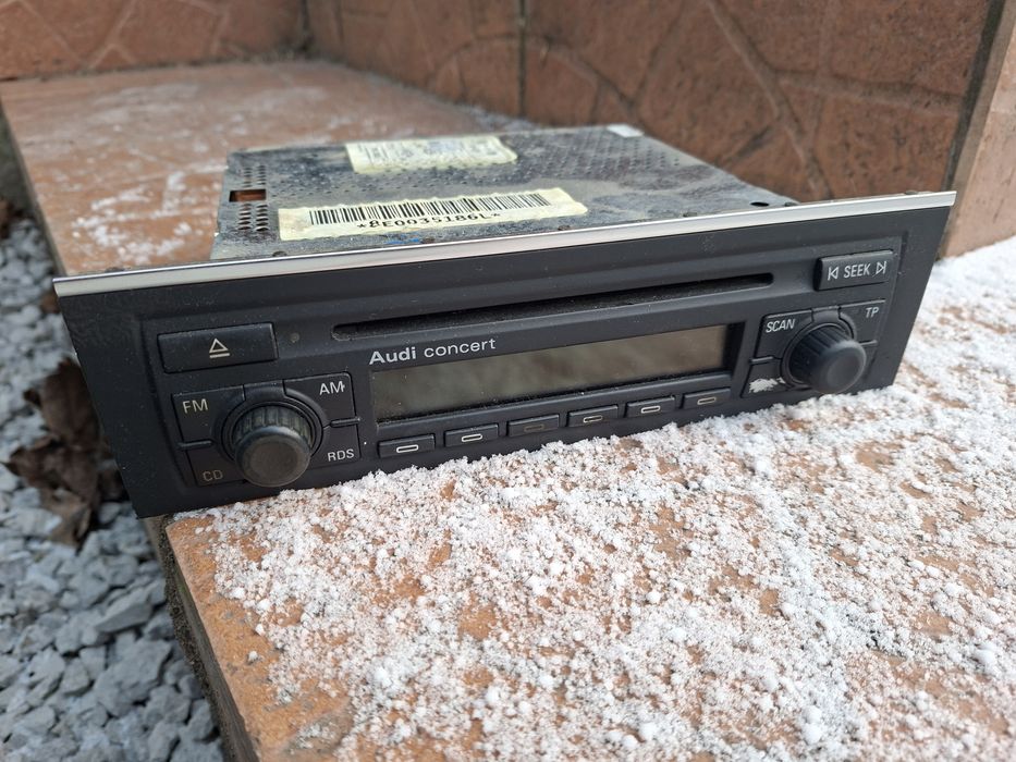 Radio audi a4 b6 b7 Concert kod 8e0,035,186l