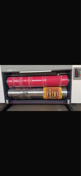 Слотер+ротація + флексо 3 кольора для виготовлення гофроупаковки