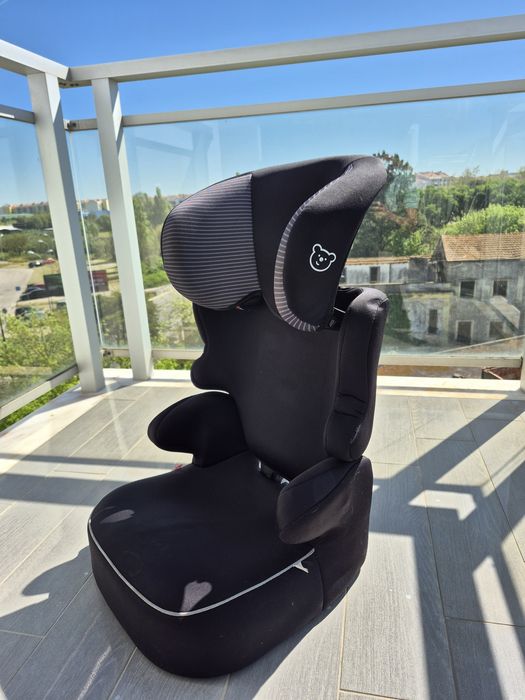 Cadeira e Banco auto criança 15-36kg