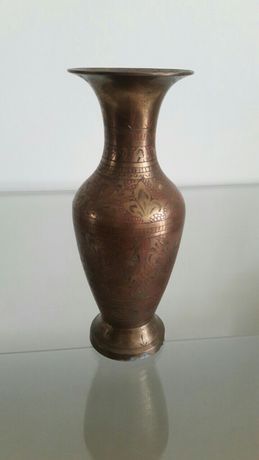 Бронзовая ваза бронза
