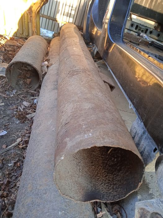 Метал рельса  циліндрична форма