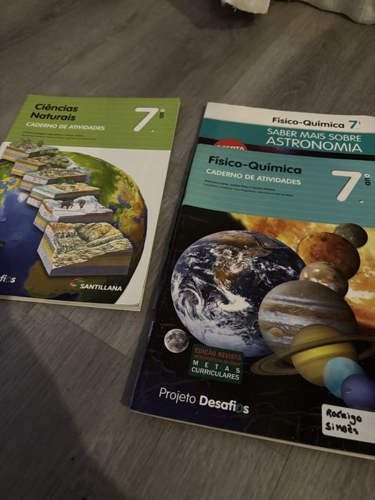 Vendo manuais e cadernos de atividade do 7 ano