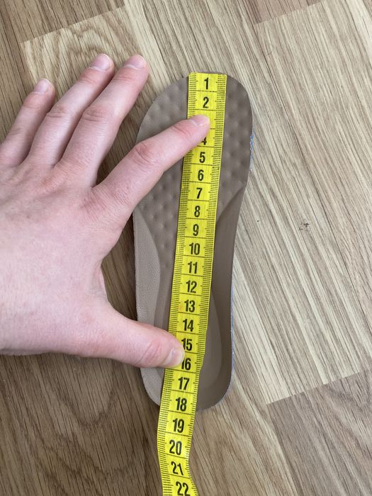 Шкіряні туфлі для дівчинки