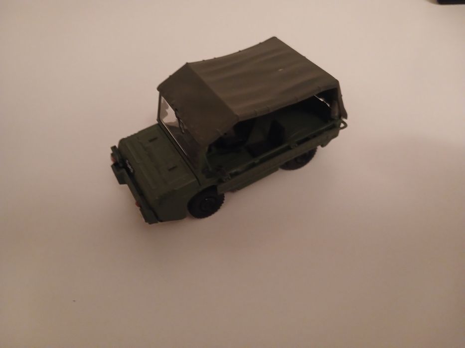 Колекційна машинка ЛуАЗ 967М випуск 71 Автолегенди СРСР