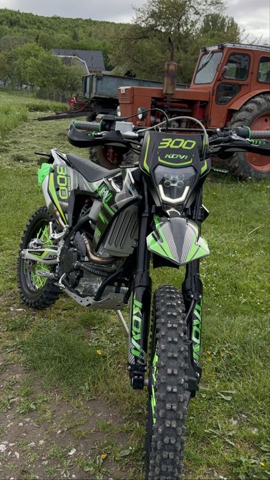 Продам мотоцикл Kovi Макс 300