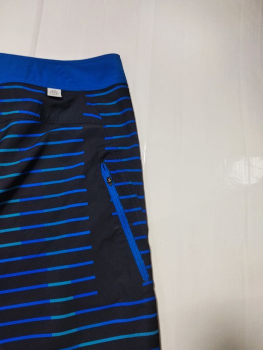 Шорты Adidas S 33 новые