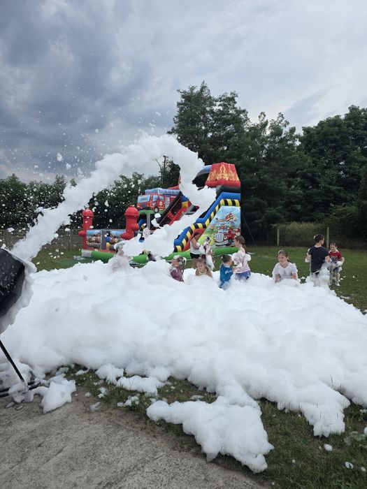 Zamki dmuchane zjeżdżalnie PianaParty