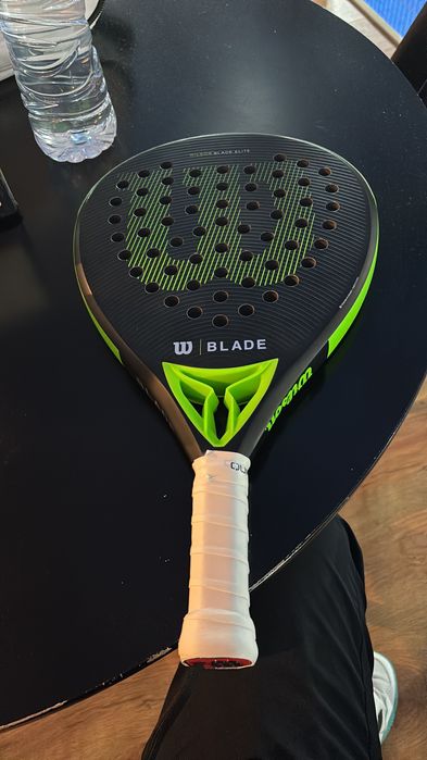 Raquete Wilson Blade Pro V2 | Overgrip Incluído