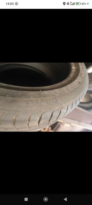Pneus 255/40r17 semi novos