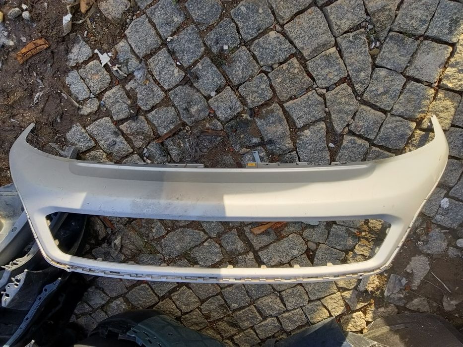 Grelha de parachoques Fiat Fiorino original 2016